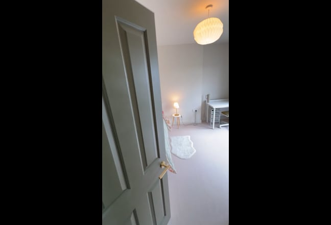 Video 1: Bedroom