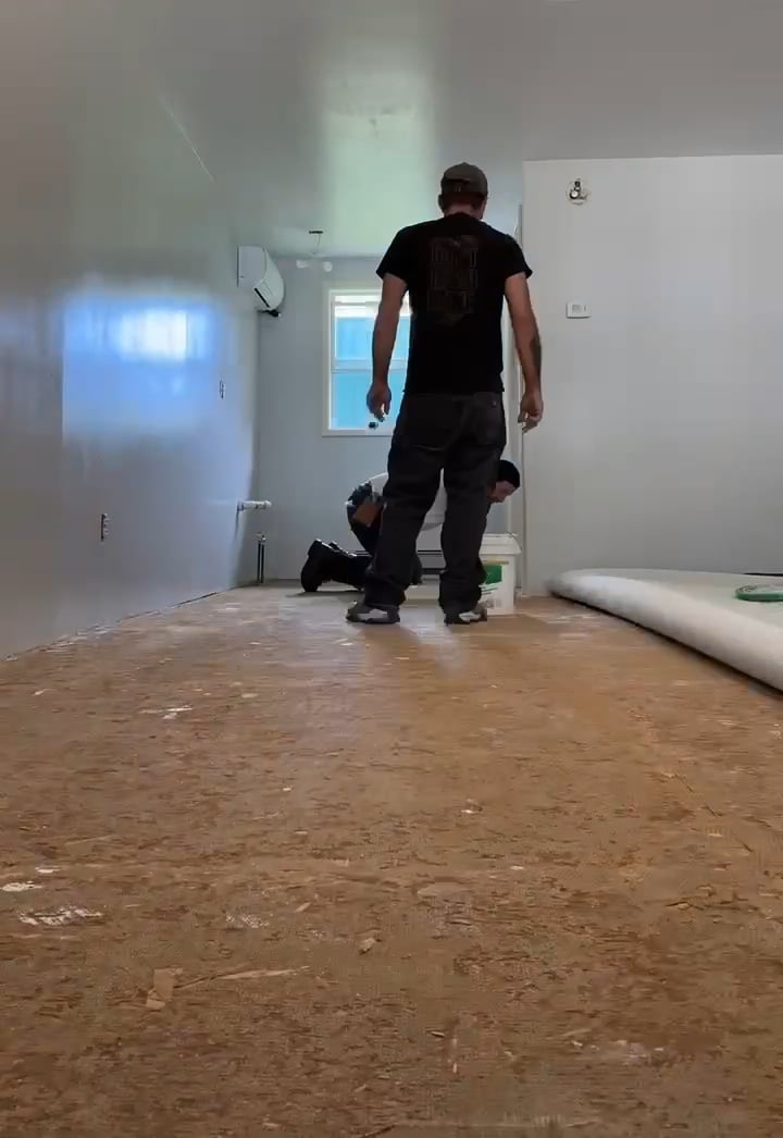 https://i.vimeocdn.com/video/2041208930-aef18b849ea98d450208af109f35705087a1a2894c3b3aefa420e80b41656552-d