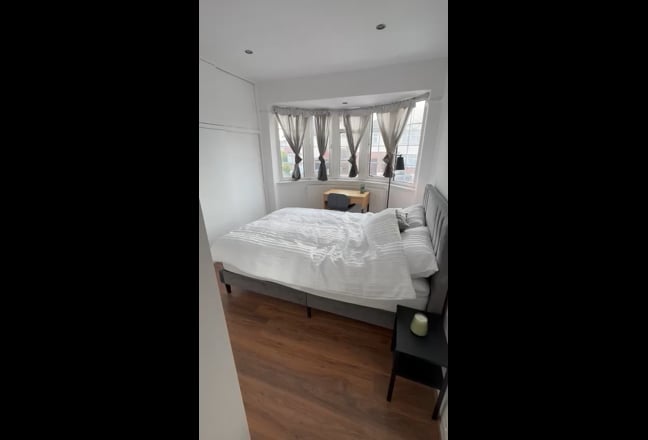 Spacious Ensuite Room to Let Near Wembley Park  Main Photo