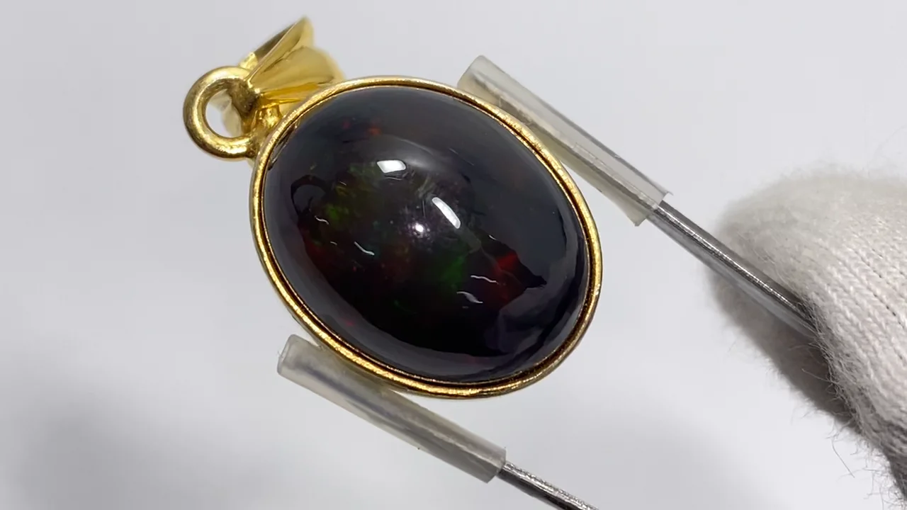 ブラックオパール　ペンダントトップ0.6ct 動画】【1点もの】ブラックオパールAAA ペンダントトップ 18KGP