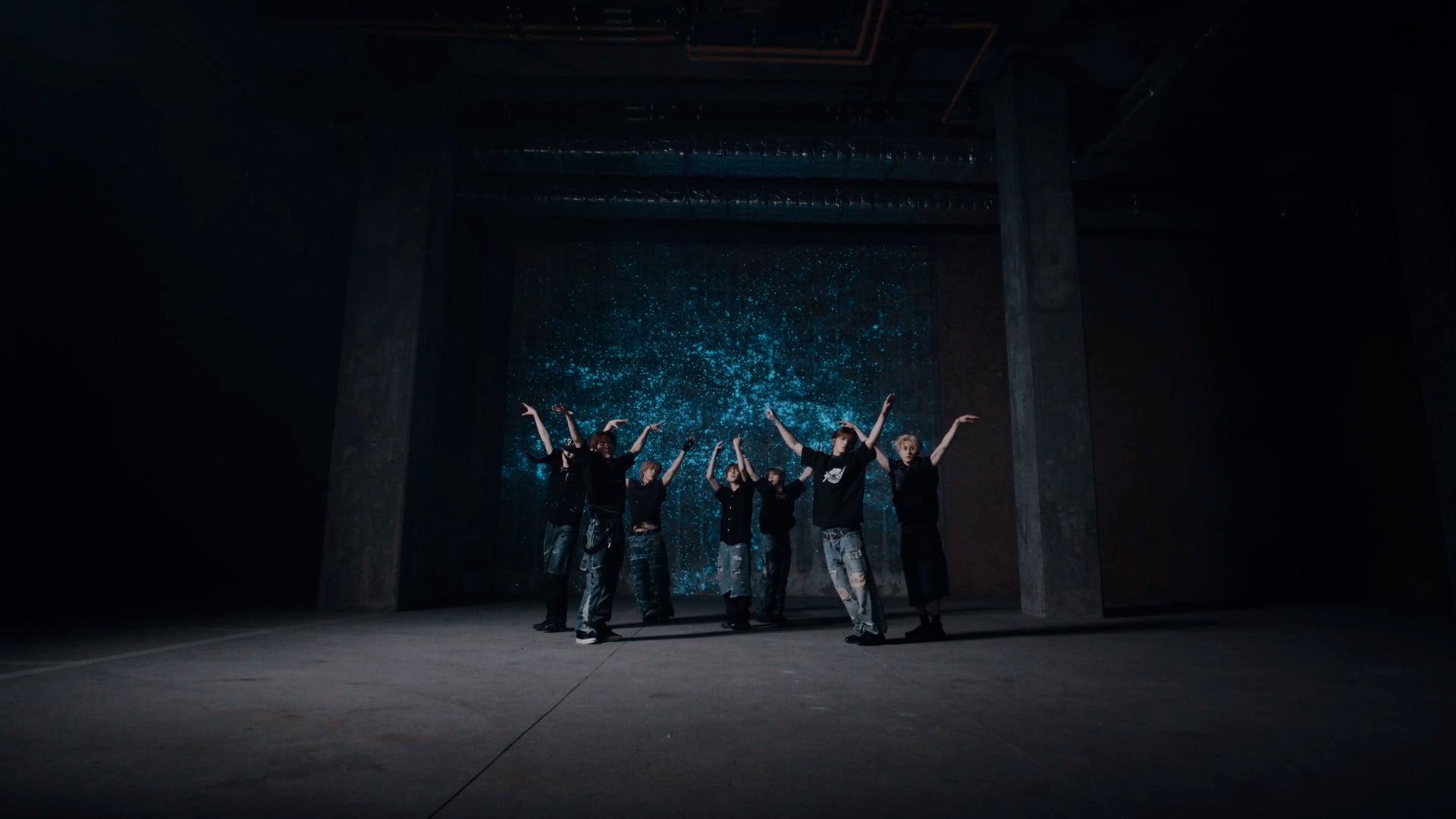 ARrC 'dawns' Performance Video