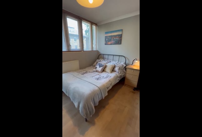 Chelsea & Earls Court TV room Main Photo
