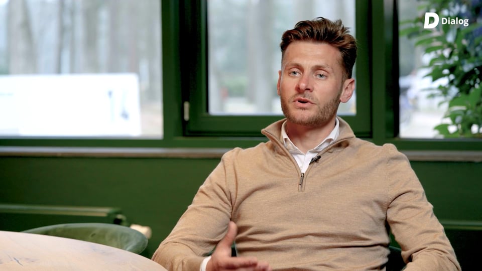 Video afspelen "Testimonial video | Dialog - Casevideo: KNVB (2022)"