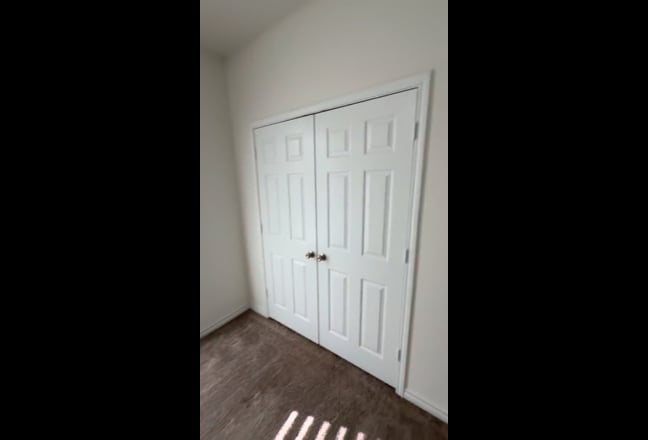  Bedrooms Available ― Furnished or Unfurnished Main Photo
