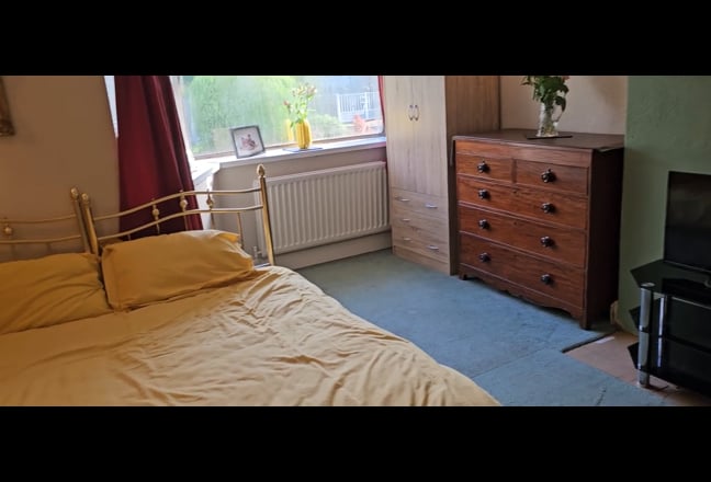 Video 1: shower room