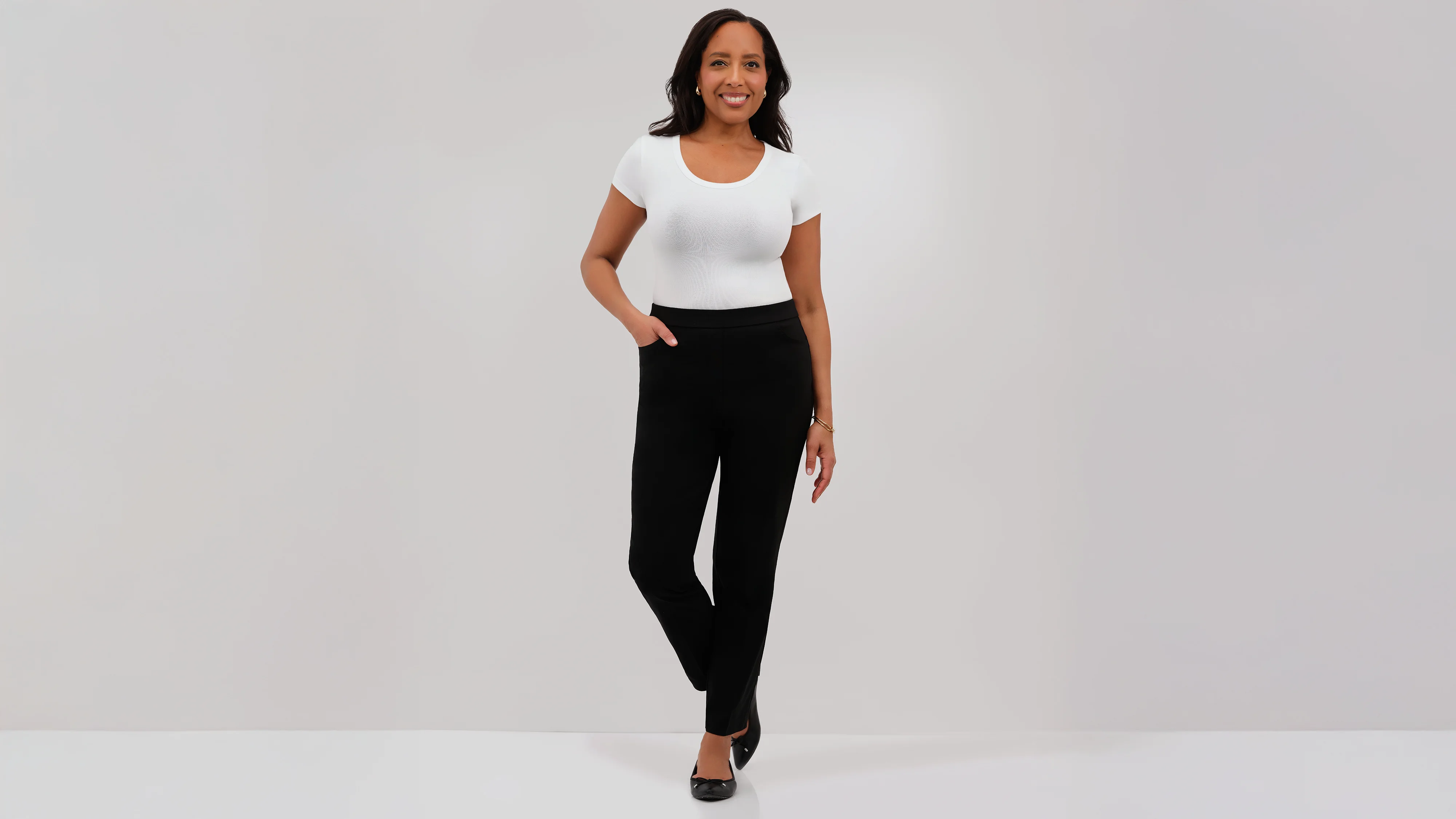 Classics Allure Stretch Short Length Pant | Alfred Dunner