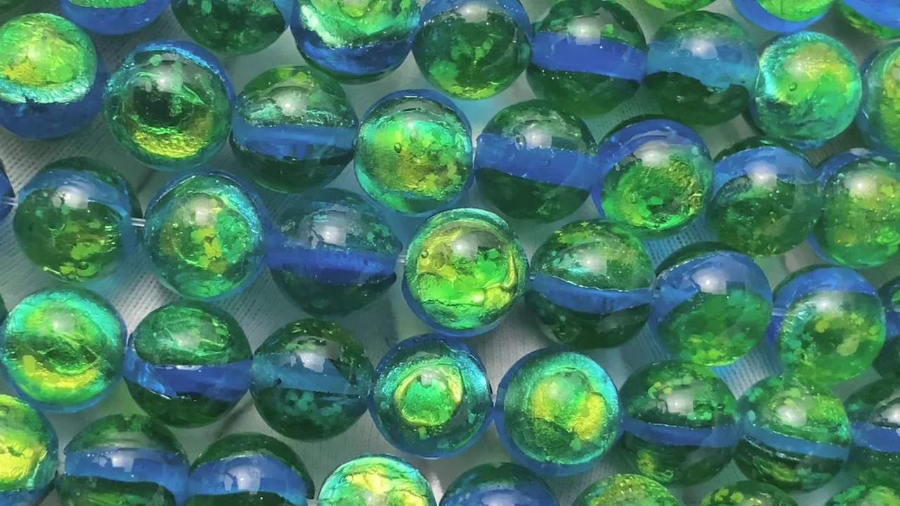 とんぼ玉 ラウンド10mm 【イヘヤブルー/蓄光タイプ】 1/4連～1連