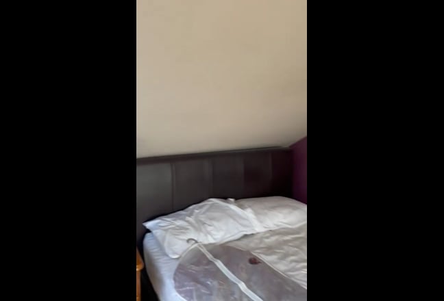 Spacious Double Room available at Sunnymede IG6 Main Photo