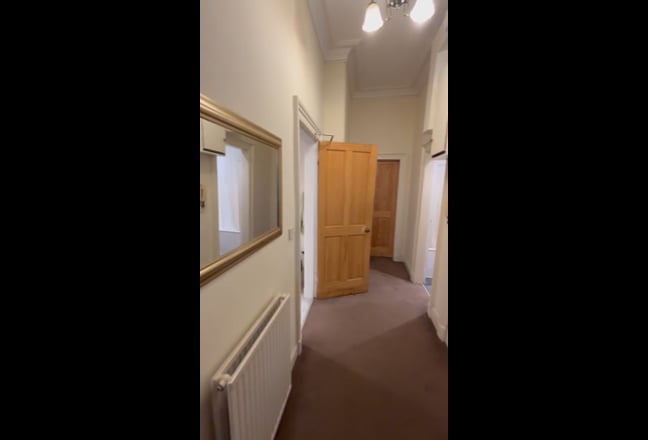 Video 1: Room 1