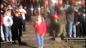 Kendra Singing, Christmas Parade