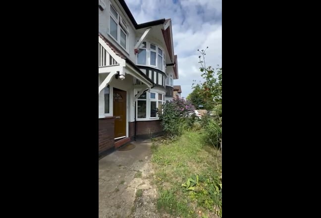 Single and Double Room in Cosy Clean Shared House Main Photo