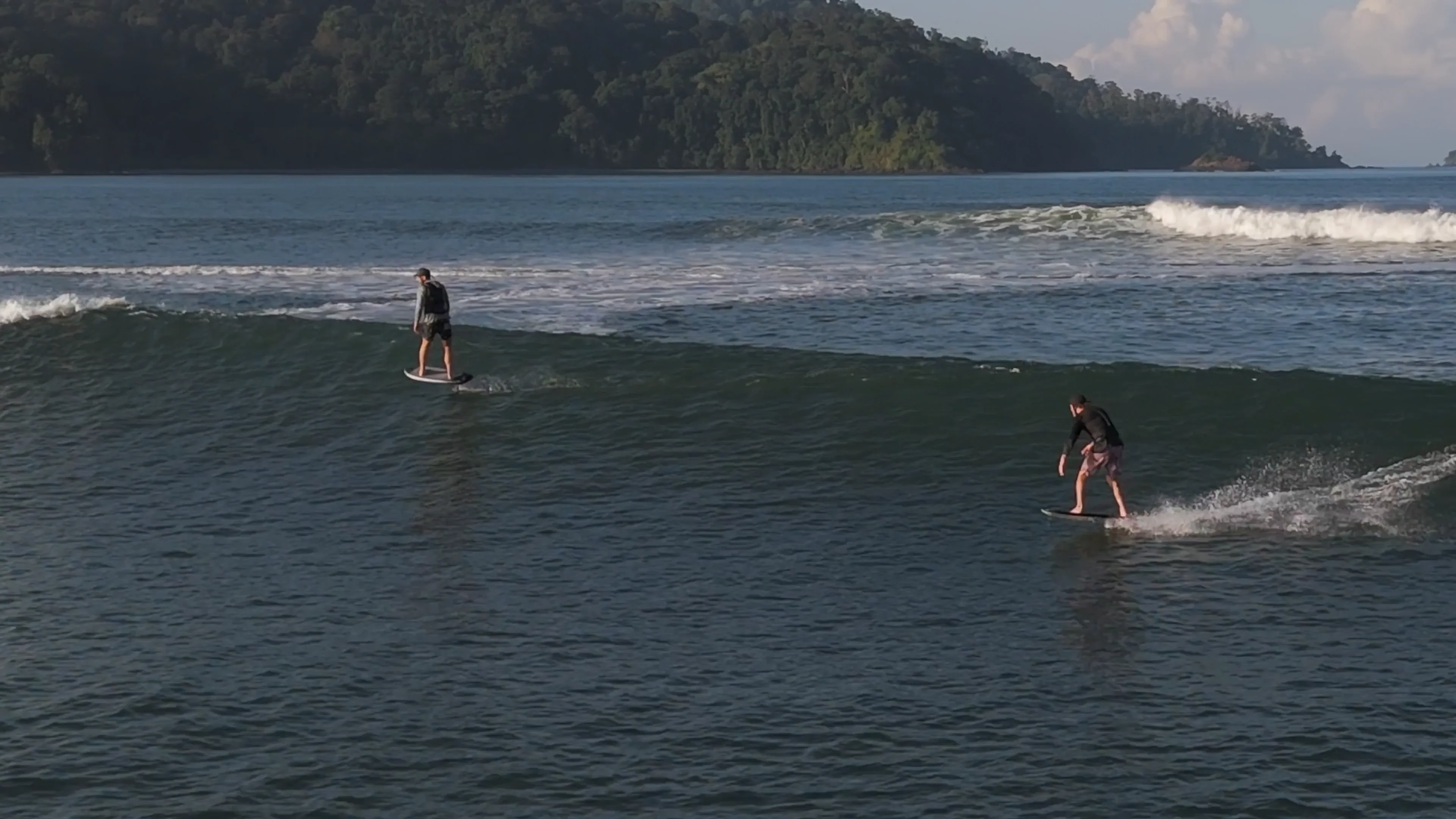 Home - Foil Surfing Excursions