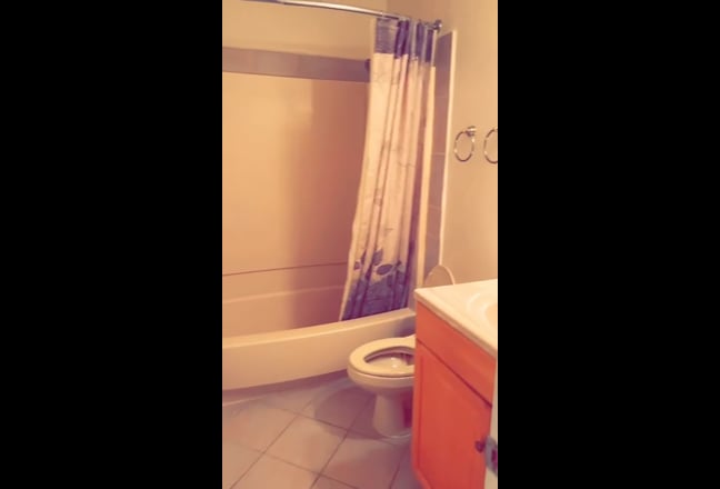 Cozy & Private Room with Bath ― All Utilities Incl Main Photo