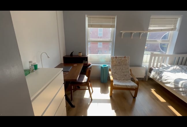 Double room at Canada Water  Main Photo