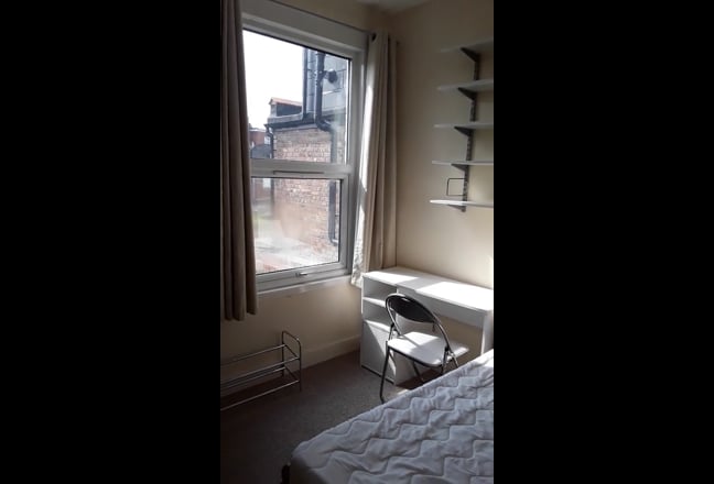 Housemate needed Main Photo