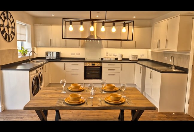 🏠 Double Ensuite rooms | 5 min walk to HORTON Main Photo