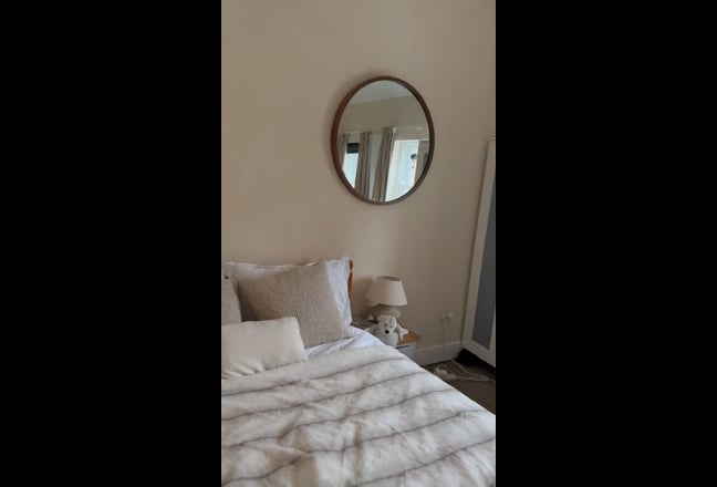 URGENT Beautiful Jericho Flat! Main Photo