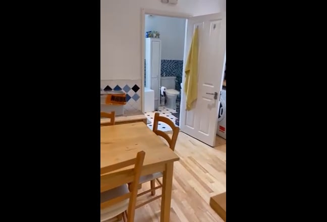 Beaufitul 6 Bedroom 3 Mins Main Photo