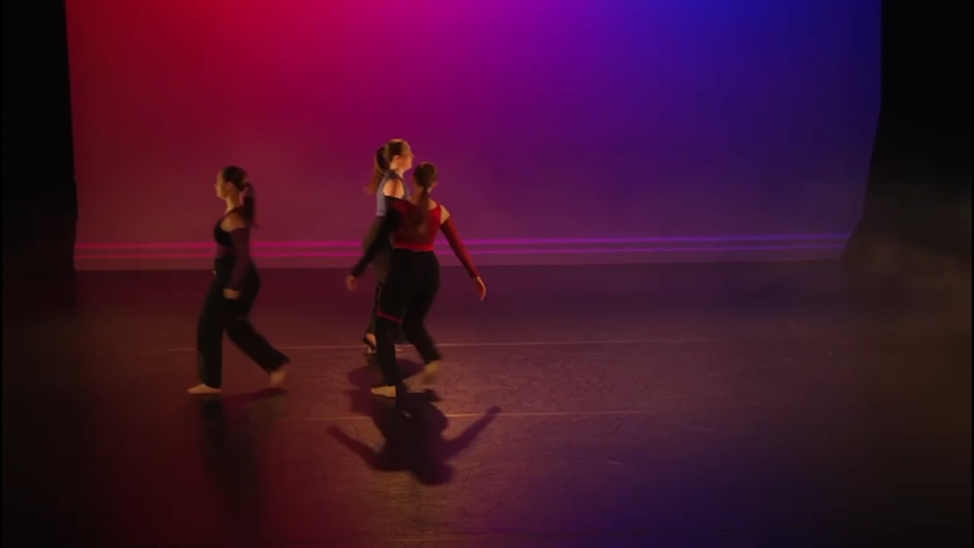 Amelia Bond, BA (Hons) Dance