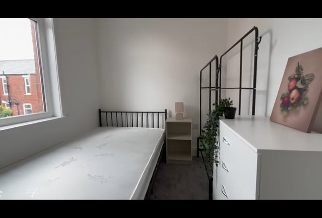 Brand New Rooms in Prestwich / Heaton Park Main Photo