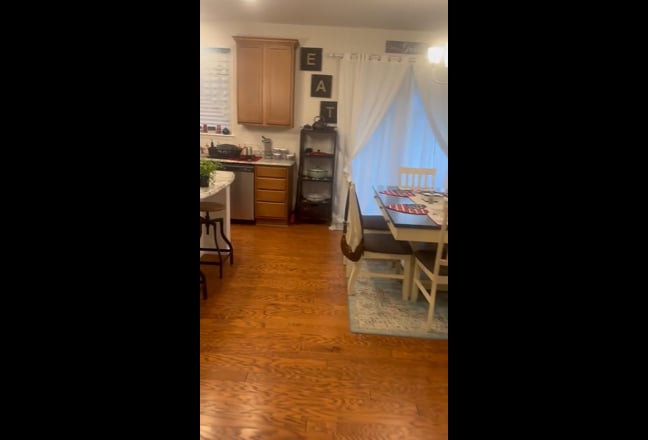 Large Furnished Space w/Full Bath-Southlands Area Main Photo