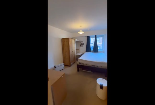 Royal Plaza 2bed  S1 Main Photo