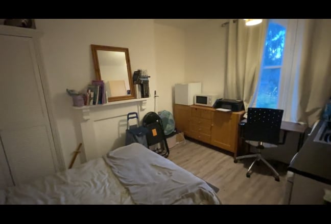 Furnished Studio flat  Colwyne Rd  Main Photo