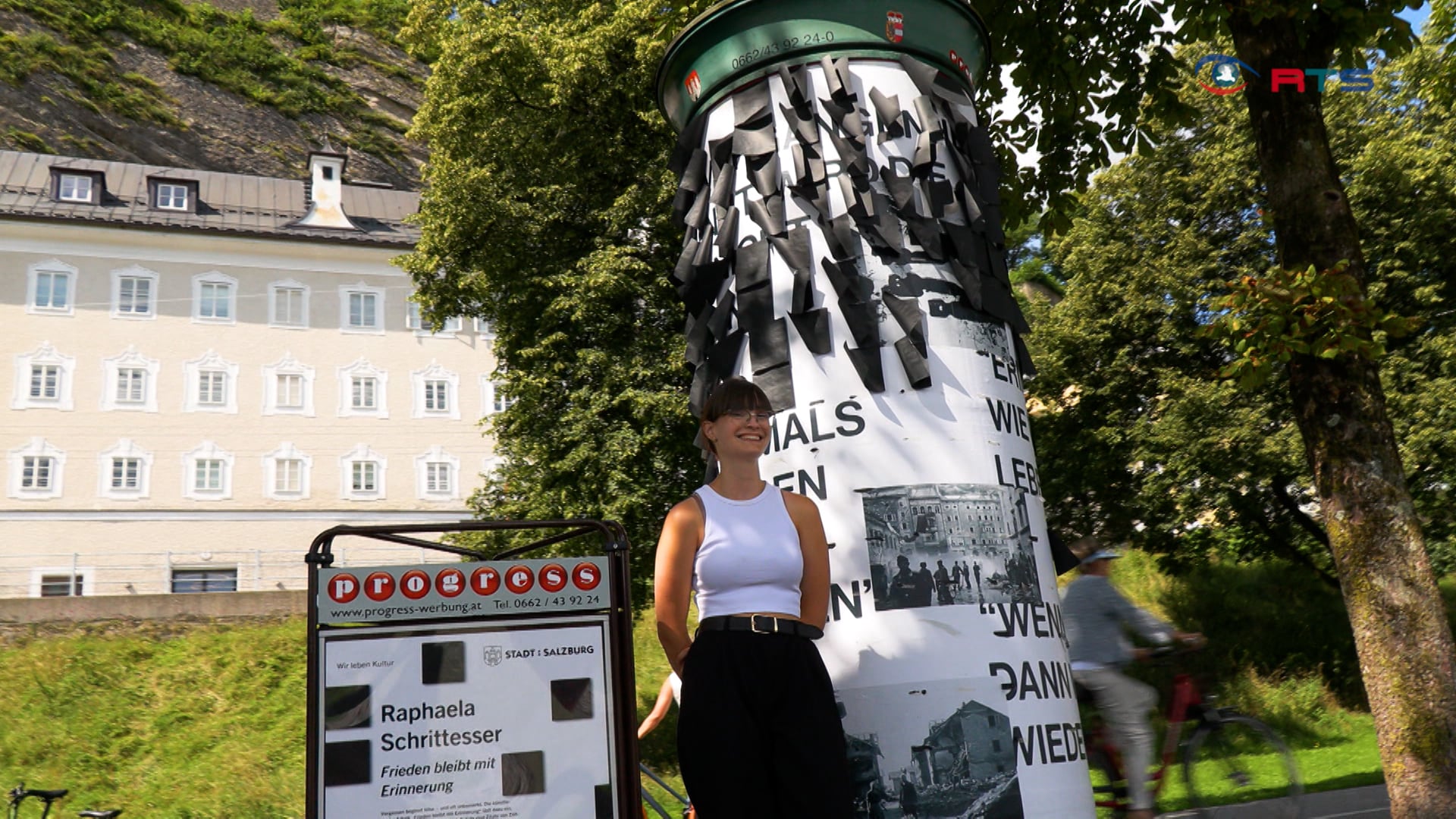 kunst-fuer-den-frieden-statements-der-kunstlitfasssaeulen-der-progress-werbung