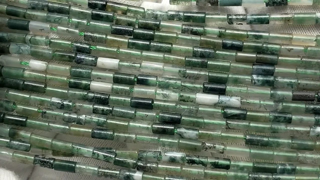 モスアゲート 猫 2本立ち 天然石 モスアゲート 猫 2本立ち 天然石