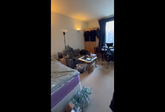 Studio at Point West Apartment, South Kensington Main Photo