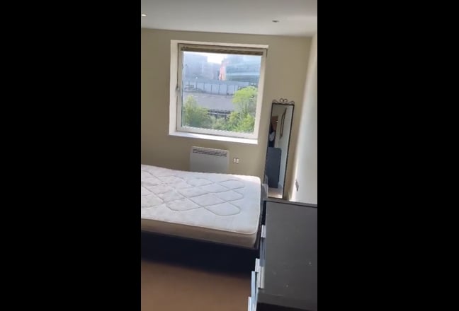 En Suite Double Room in 2 Bed / 2 Bath Flat Main Photo