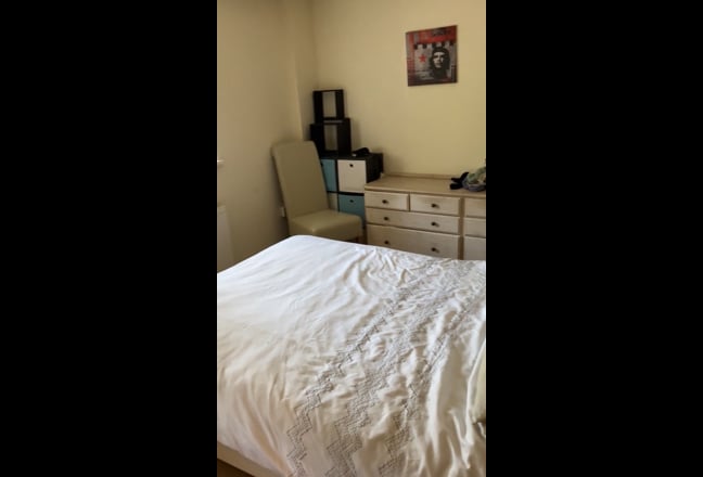 High end double room in gated community Main Photo