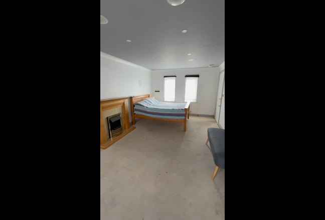 Extra Large doouble room Chelmsford Main Photo