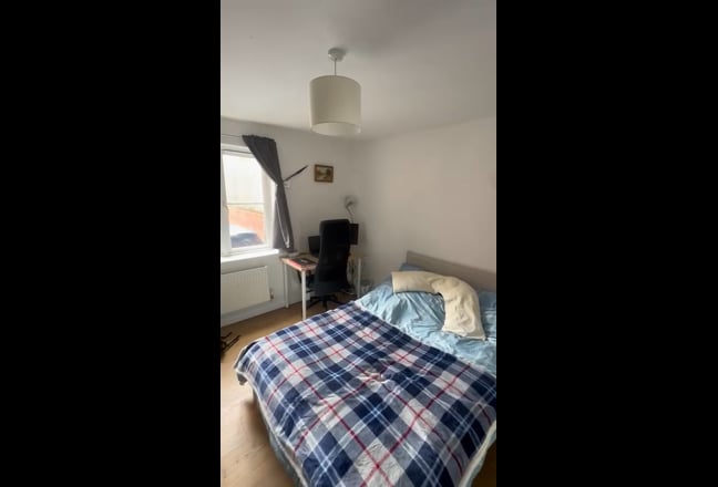 Double Room in Exwick Main Photo