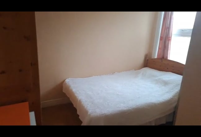 Video 1: Double bed with en suite toilet
