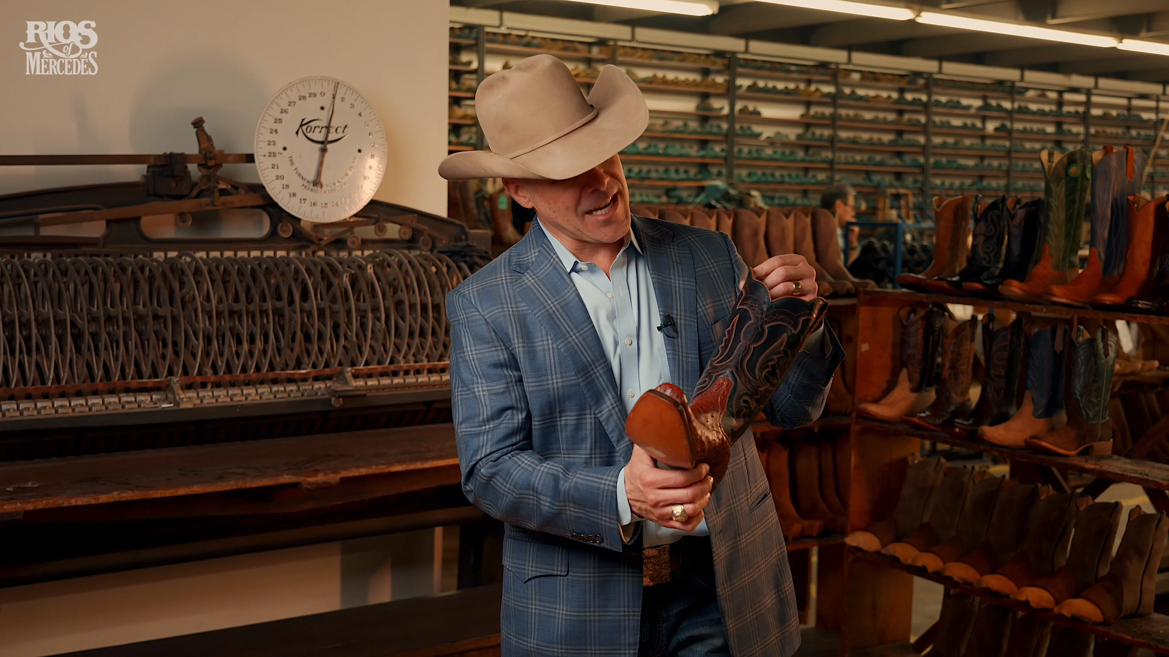 Riu リウ Quilting leather mule Rちゃん Quilting leather mule