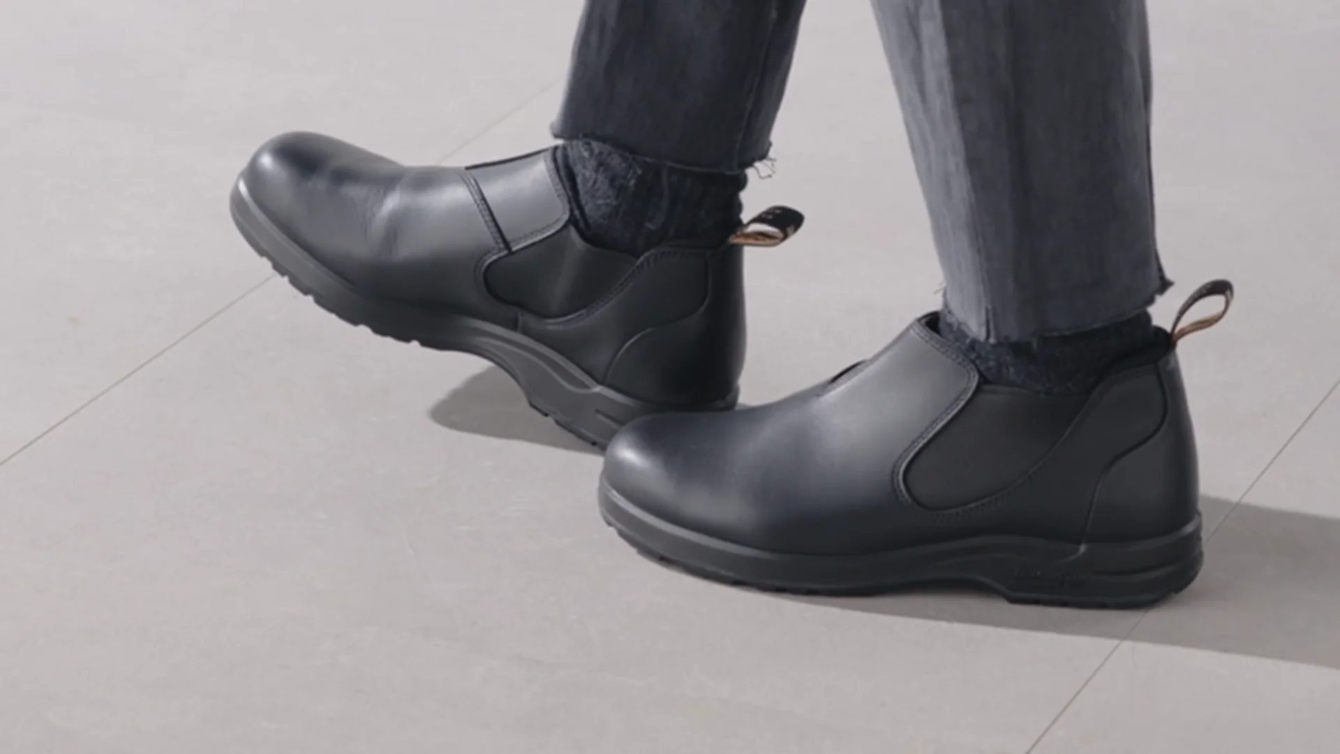 Black Premium Leather Low-Cut Shoes, Men's All-Terrain 2380