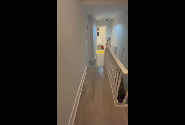 Double Bedroom next to Bush Hill Park Station Main Photo