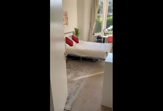 Video 1: 