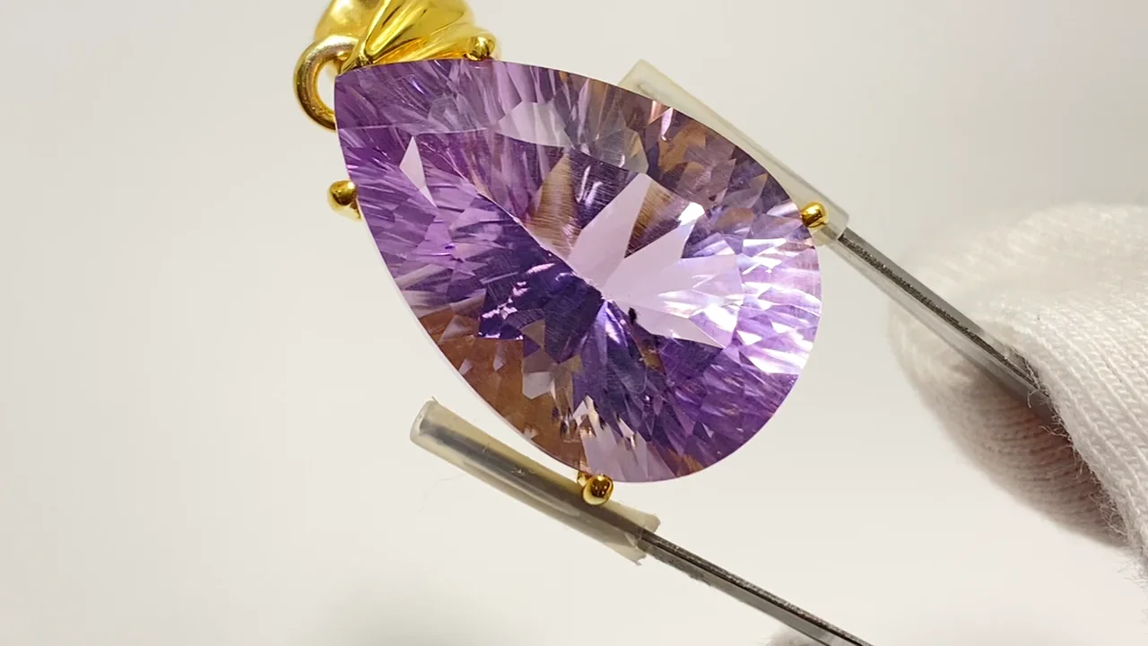 ❤特殊カット❤宝石カット❤極上❤水晶❤高品質❤アメジスト❤カット❤素敵なブレス❤ 動画】【1点もの】宝石質アメジストAAA- ファセットカット