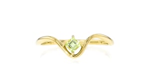 .60 Carat Peridot Curvy Ring in 14kt Yellow Gold