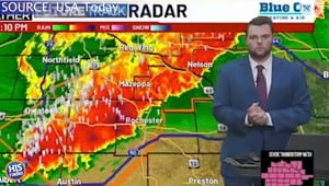 Weather Man Texts Wife LIVE Druing Emergency