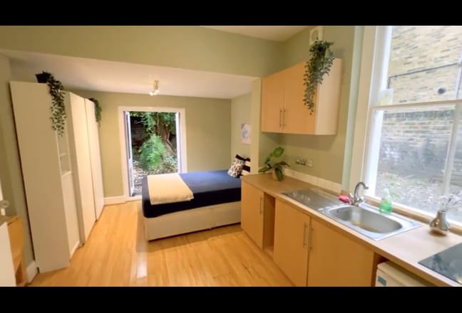  3/  12  Matheson  Road  W14 Main Photo