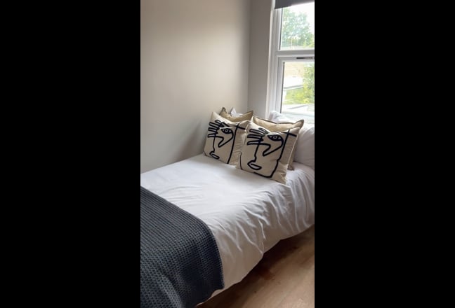 Single Bed Studio in Plumstead SE18 2Ju Main Photo