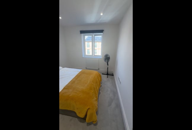 Furnished Modern flat 1min to tube station  Main Photo