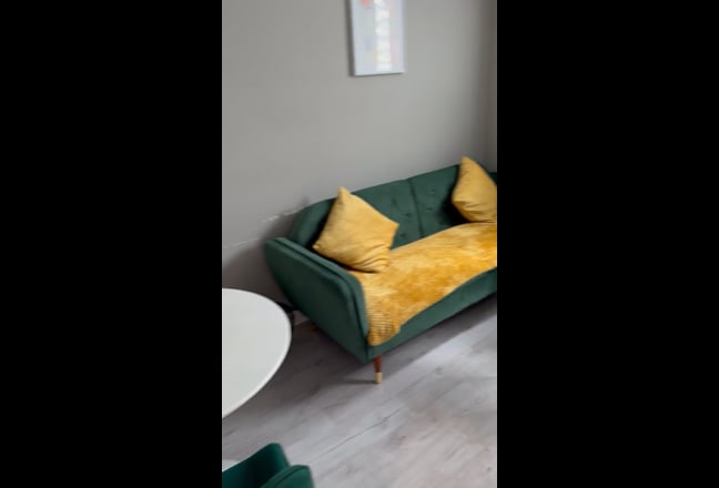 One Bedroom Apartment All Bills Included  Main Photo