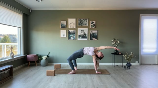 Power yoga med Silje