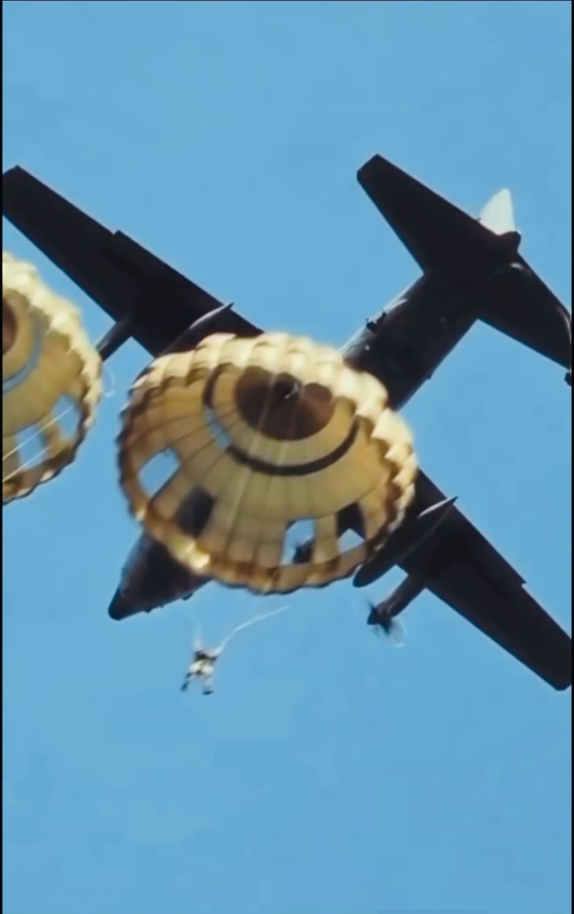https://i.vimeocdn.com/video/2045832206-12e8e95d91dfb9deedf7e085132bb515cb5e8ff3dcae19e50e3d3d4f7f33595b-d