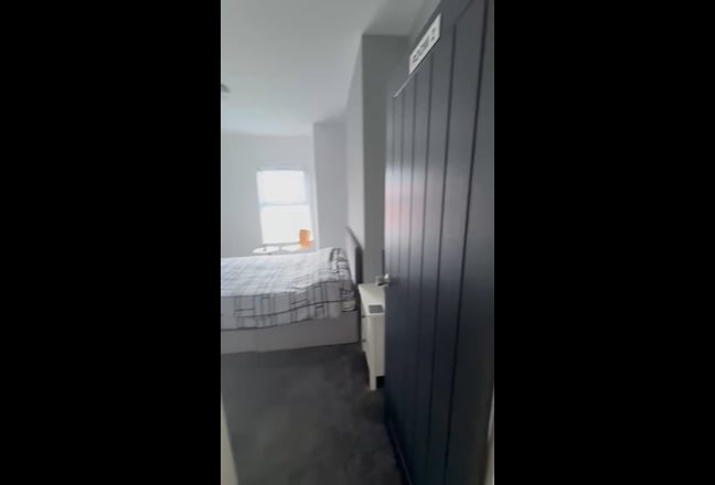 Double Room to rent opposite Warrington hospital  Main Photo