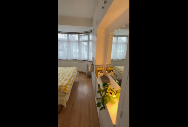 Bright, spacious and cosy double room in Kingsbury Main Photo